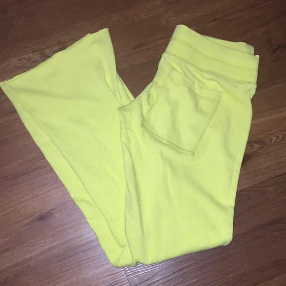 VS PINK Sweatpants Graphic SMALL - Picture 5 of 6